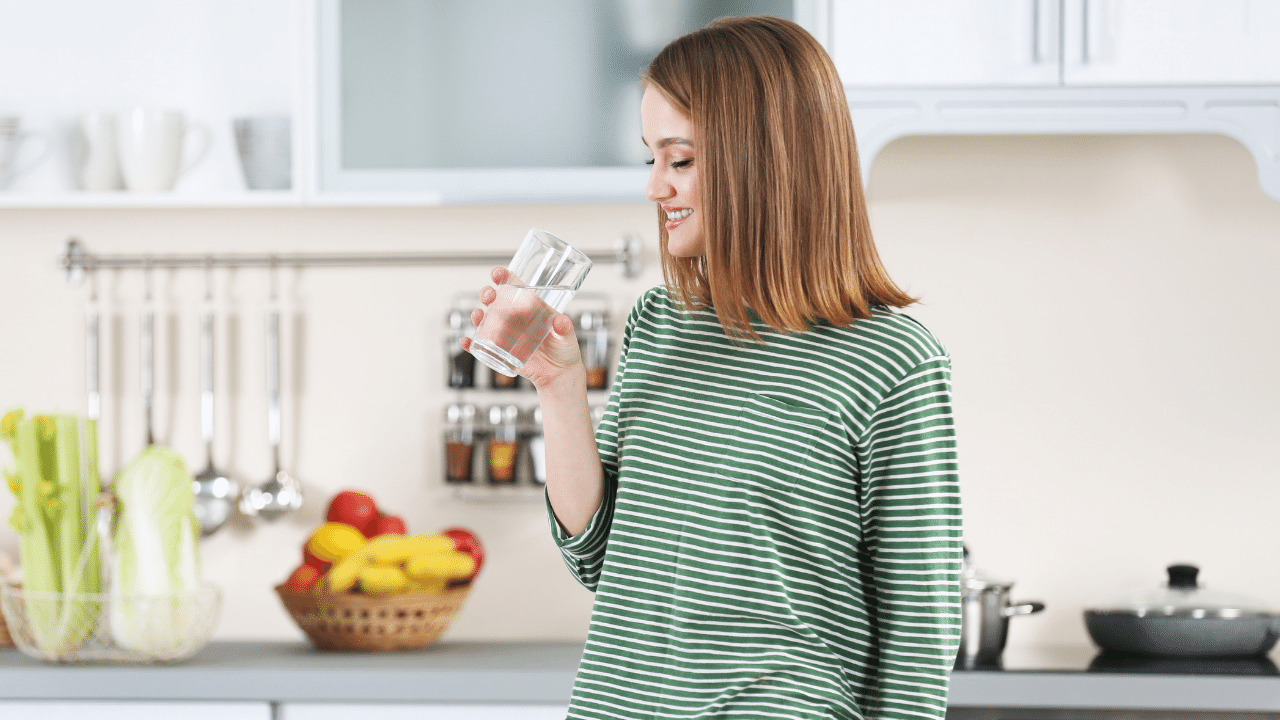 Girl-enjoying-a-pure-water